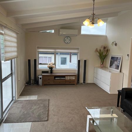 Hillcrest Homestay, Northshore, أوكلاند المظهر الخارجي الصورة